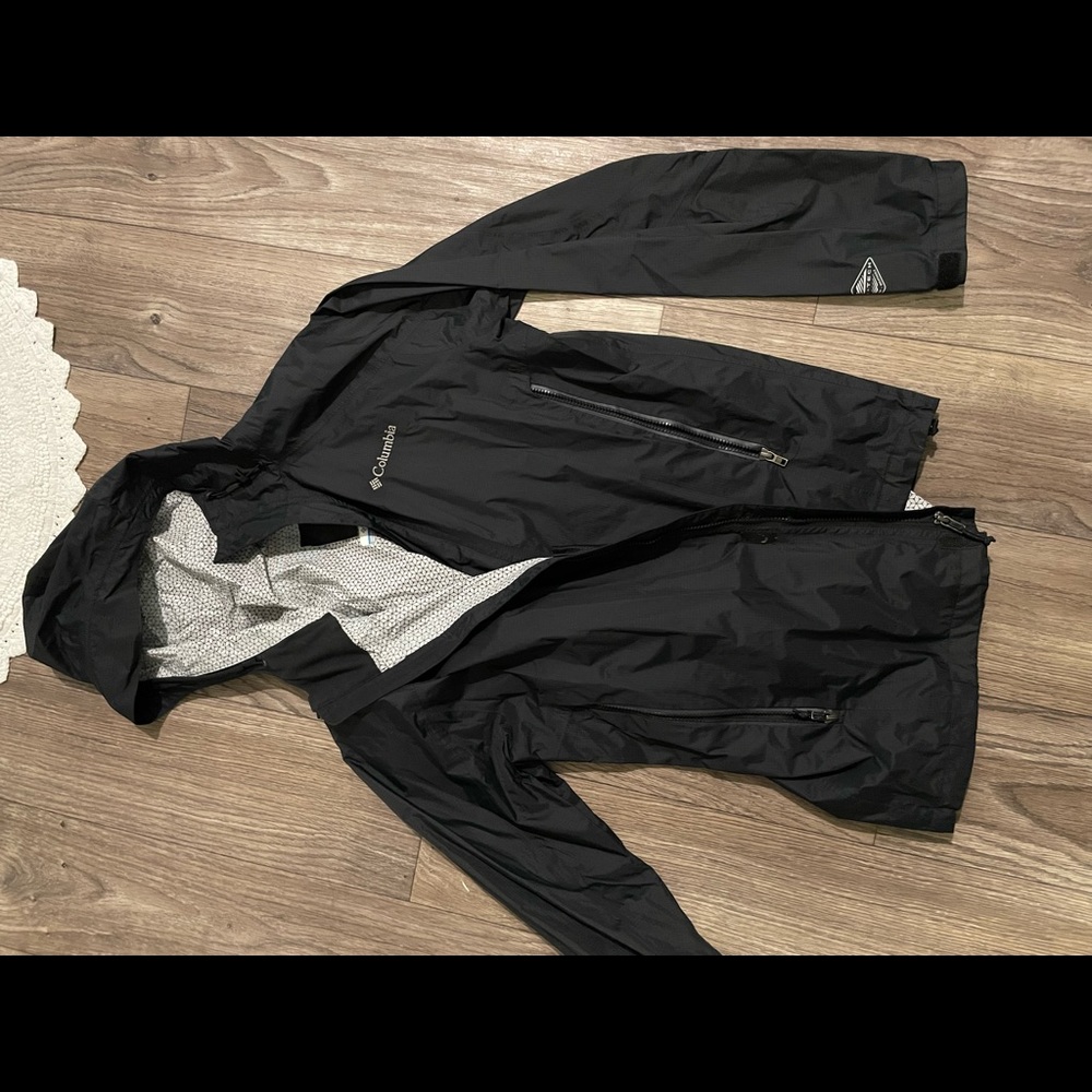 Mens Columbia rain jacket